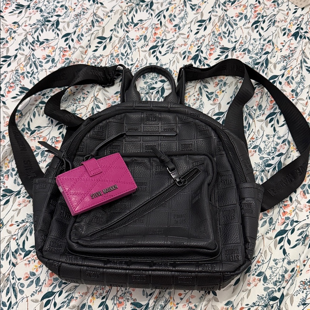 Steve Madden Quilted Card Wallet - Magenta and backpack